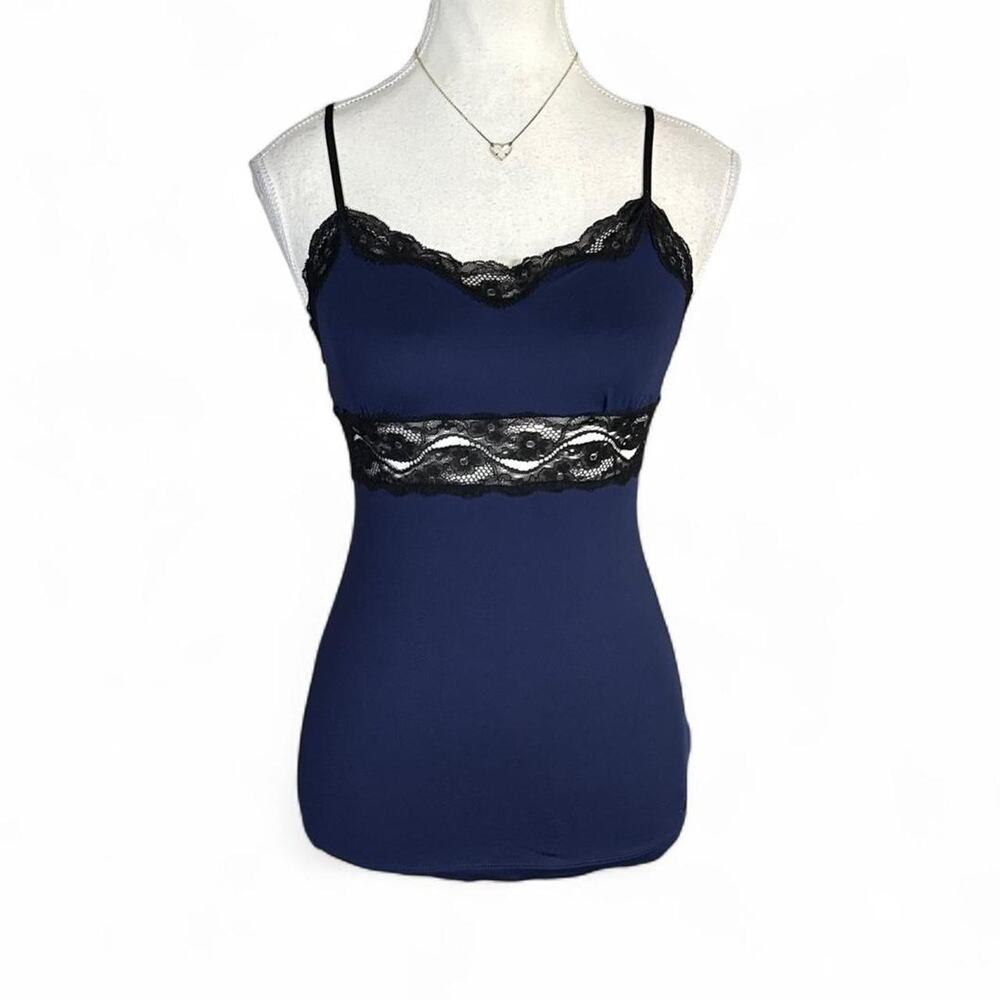 Vintage Y2K Aerie navy blue lace cami top black lace trim wavy pattern size m